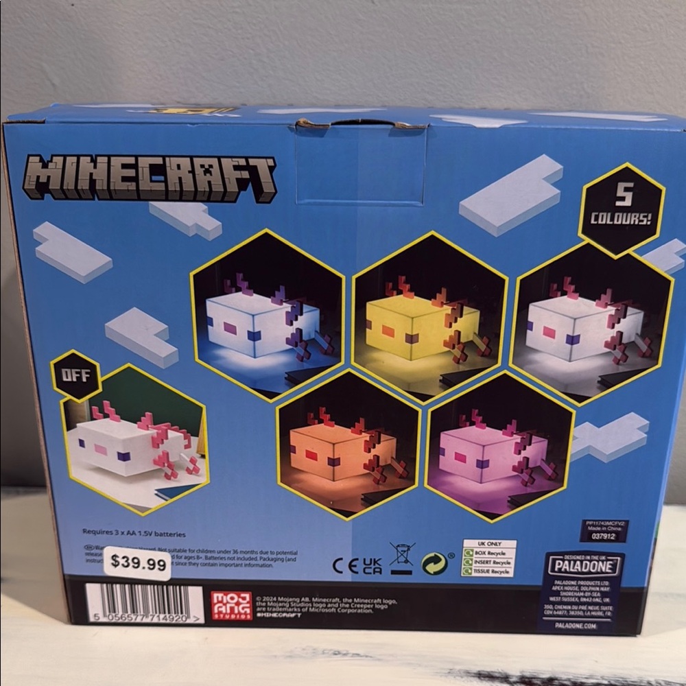 Minecraft Axolotl Light with Color Modes - Picture 3 of 5